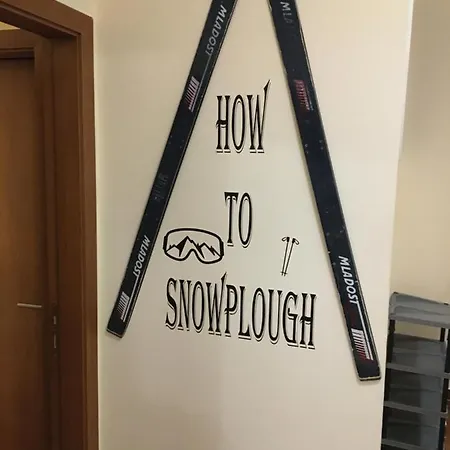 2 Bedroom Near Gondola *