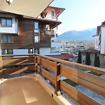 Appartement 2 Bedroom Near Gondola *
