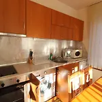 Appartement 2 Bedroom Near Gondola *