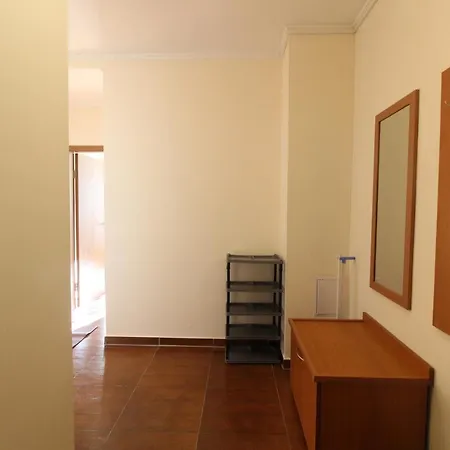 Apartamento 2 Bedroom Near Gondola *