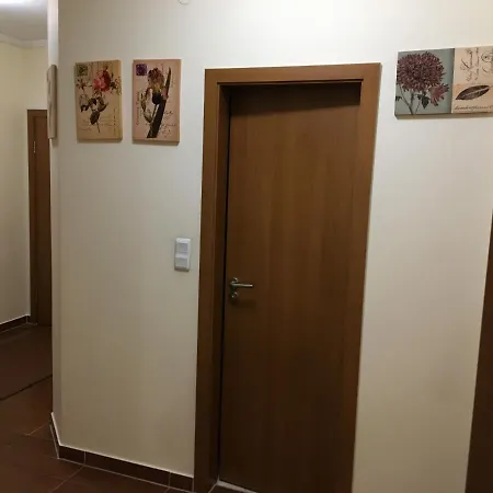 2 Bedroom Near Gondola Apartamento *