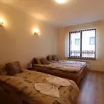 아파트 2 Bedroom Near Gondola 반스코